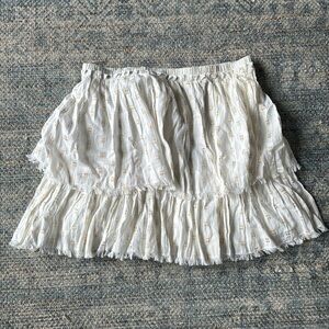 Vineyard Vines white skirt